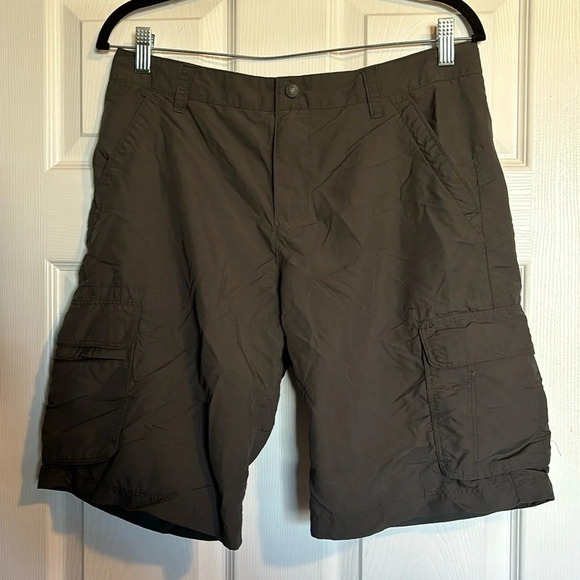 REI women’s dark gray nylon cargo shorts size 10 - Picture 1 of 8